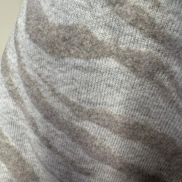 Rails Sweatshirt Top L Marlo Heather Gray Flocked Zebra Double Side Zip Boxy Fit - Picture 7 of 12